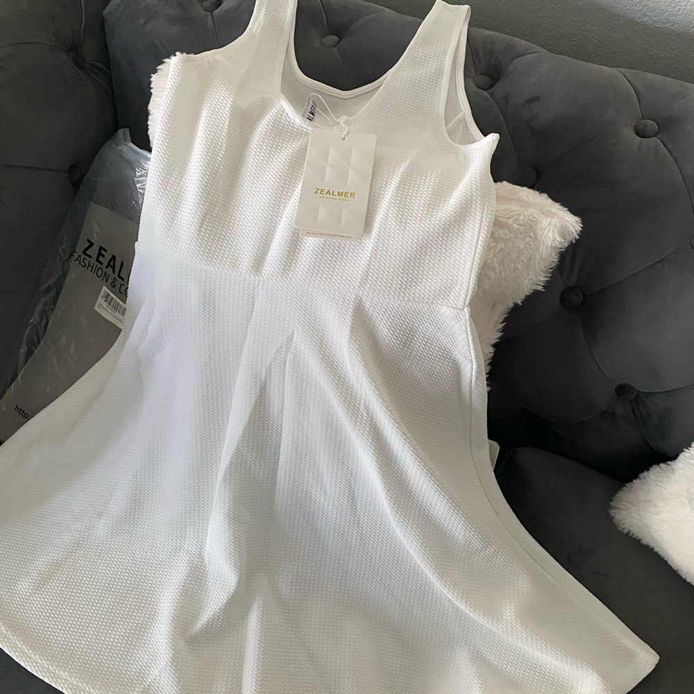 H&M Basic White Sleeveless Dress